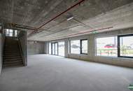 Erstbezug | Moderne Gewerbefläche mit hoher Sichtbarkeit und flexibler Nutzung auf zwei Etagen