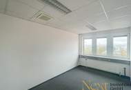 Bürotrakt in perfekter Lage im Linzer Hafengebiet zu vermieten! Außenlagerfläche optional anmietbar!