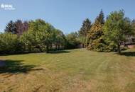 Traumhaus mit schönem Garten und Pool in ruhiger Lage