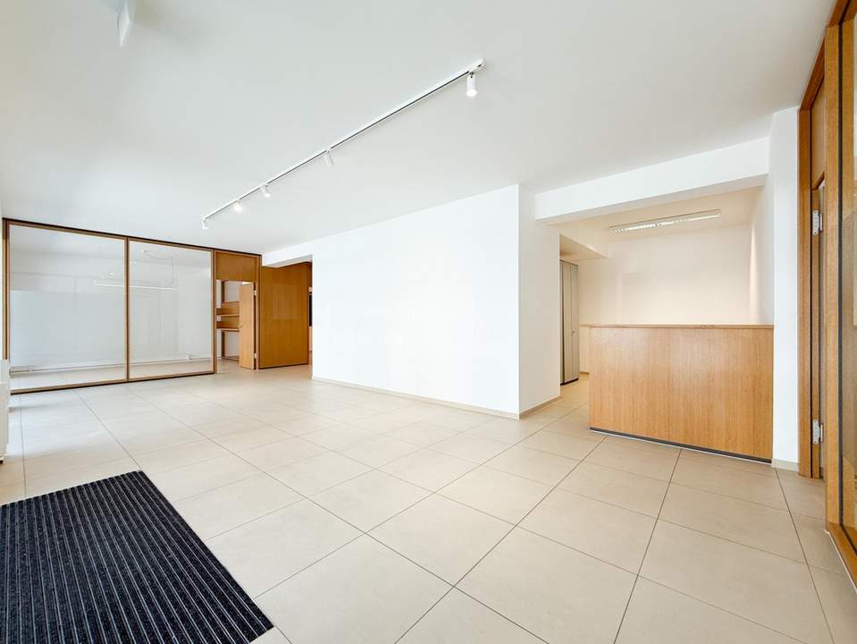 Repräsentatives Geschäftslokal/Büro in SALZBURG PARSCH zu vermieten!