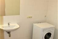 HOLBEINGASSE, 68 m2 Altbau, Wohnküche, 2 Zimmer, WG-geeignet, Komplettküche, Wannenbad, Parketten, 4. Liftstock