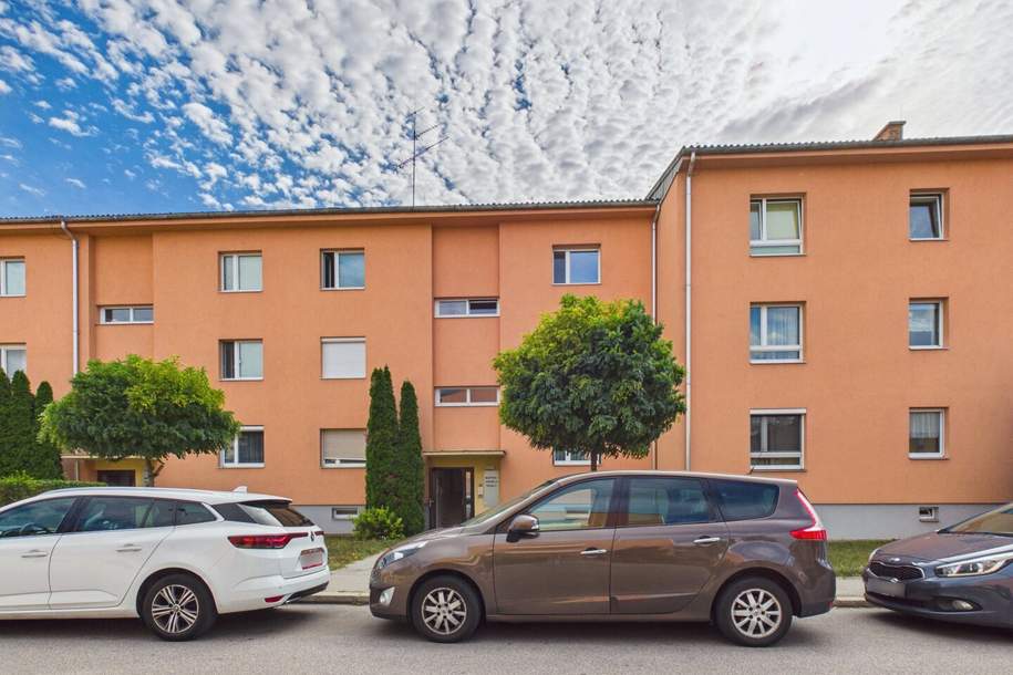 SCHWECHAT | HELLE 2-ZIMMER-WOHNUNG MIT BALKON | 56,41 M² – TOP 5, Wohnung-kauf, 230.000,€, 2320 Bruck an der Leitha