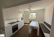 ab sofort: charmanter 3 Zimmer Wohnung mit verglaster Loggia - nahe Gumpendorfer Straße / Mariahilfer Straße