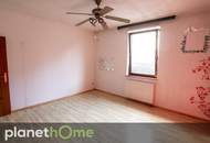 Geräumiger Bungalow und großer Garten mit Party-Hütte