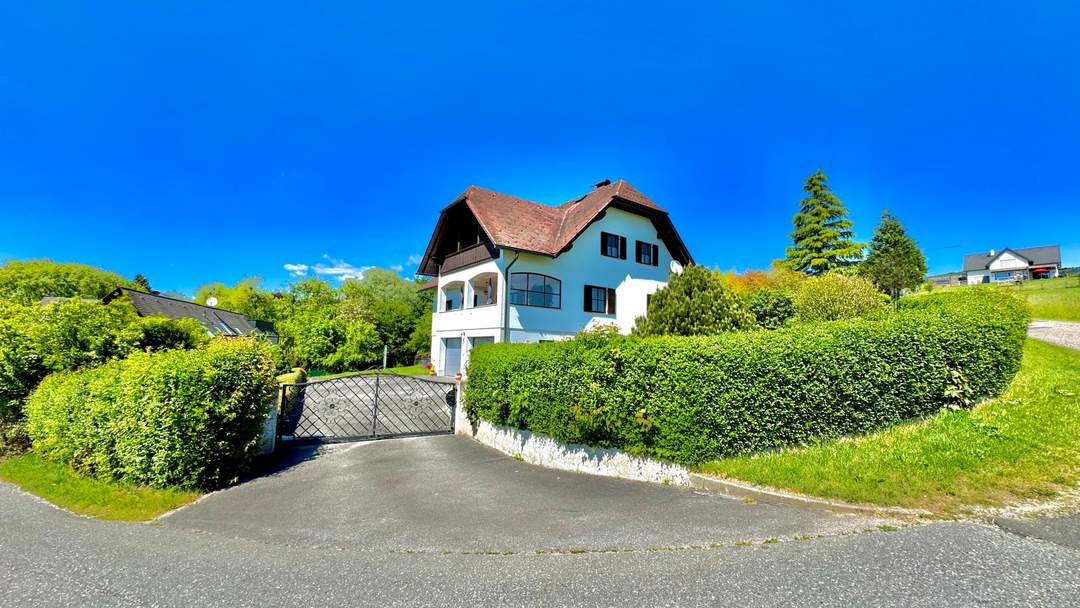 Traumhaftes Haus in exklusiver Lage mit großem Grundstück in 8054 Graz-Mantscha