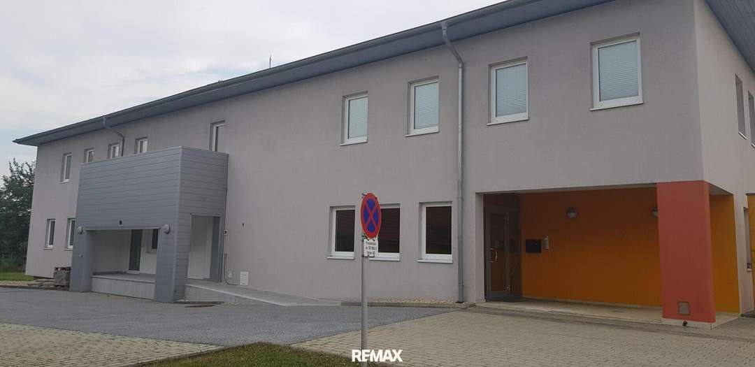 Büro-Ordinationsräumlichkeiten zu vermieten, ca.180 m² barrierefrei