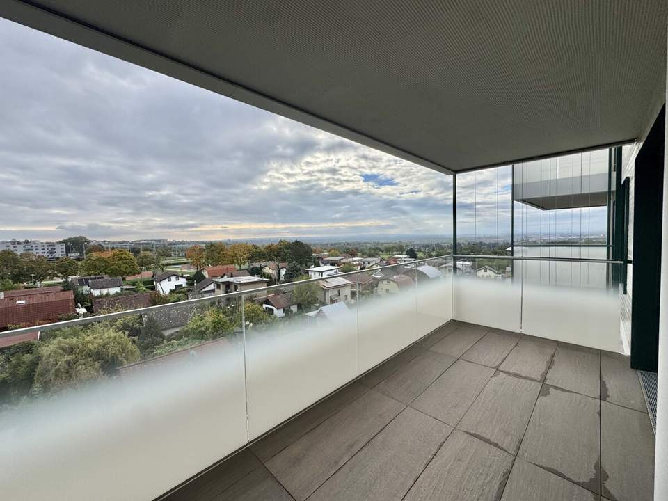 3. Stock mit Ausblick: Erstbezug und provisionsfrei - Luxuriös Wohnen im exklusiven Prachtgarten