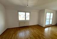 Helle 3-Zimmer Neubau Maisonette-Wohnung mit 2 Terassen, Wohnküche, Gartennutzung, Kellerabteil und Garagenplatz optional