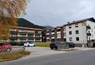 Wohnen mit Schneebergblick: Gemütliche Wohnung mit Balkon und Tiefgarage