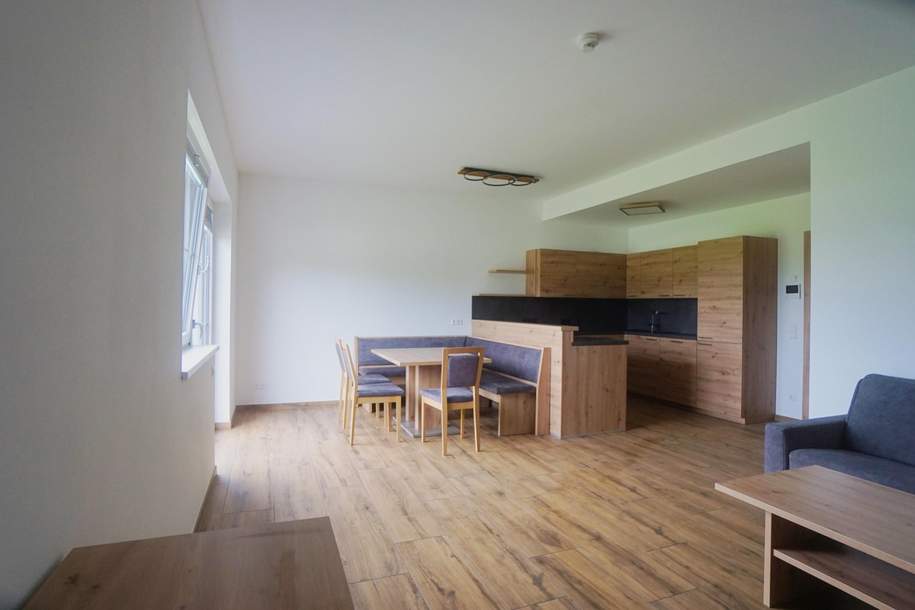 Moblierte, exklusive, lichtdurchflutete 4 Zimmer Wohnung / Kurzzeitmiete möglich, Wohnung-miete, 1.200,00,€, 5571 Tamsweg