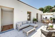4-Zimmer-Dachgeschosswohnung mit großer Terrasse und Blick Richtung Weinhänge