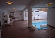 BEGEHRTE WOHNLAGE AM MÜHLWASSER: HOCHWERTIGES WOHNJUWEL ALS EINFAMILIENHAUS IN AUSGEZEICHNETER, SEHR RUHIGER WOHNLAGE MIT HALLENBALD, SAUNA UND FITNESSRAUM