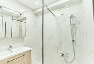 Frisch modernisiert + Loggia + U3 Nähe – sofort bezugsbereit!