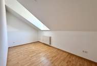 Dachgeschosswohnung zum Schnäppchenpreis - Nahe Klinik Donaustadt