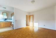 Komfortable 2-Zimmer-Wohnung mit Tiefgarage und Lift zur Miete