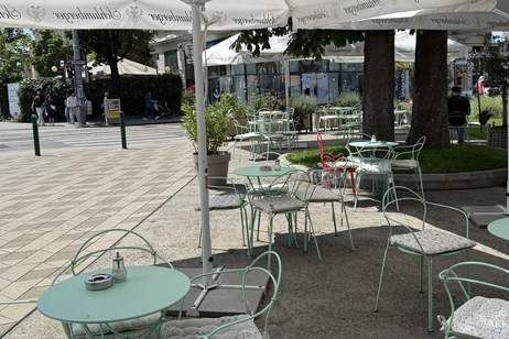 Ablösefreie Geschäftsfläche in erstklassiger Hochfrequenzlage gegenüber Schönbrunn, Gewerbeobjekt-miete, 4.488,30,€, 1130 Wien 13., Hietzing