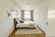 *NEUER PREIS!* 1080! 5 ZIMMER ! Schönes und frisch saniertes DG mit Balkon!