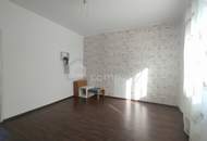 Viel Platz für Familie & Homeoffice – mit Pool & Nebengebäude