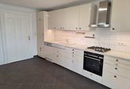 Helles, uneinsehbares Dachgeschoß-Loft in Innenhoflage