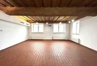 ***Historische Gewerbefläche mit 205 m² Top 2***