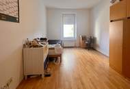 Charmante Singlewohnung mit Einbauküche – Hauseggerstraße!