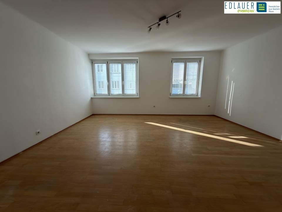 2 Zimmer-Mietwohnung im Zentrum!