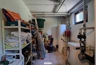 Stilvolles Einfamilienhaus mit Pool und liebevoll gestaltetem Garten in Tausendblum