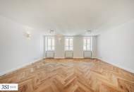 Energetisch revitalisierter Altbau: Hochwertige 4-Zimmer-Wohnung mit Balkon in zentraler Lage