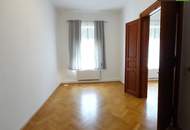 Luxuriöse Altbauwohnung mit großer Wohnküche, möbliertem Schrankraum &amp; sonnigem Eckbalkon im Kremplhof - Leoben Josefee