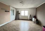 Zwei Wohnhäuser auf einem großzügigen Grundstück mit viel Potenzial in sehr ruhiger Lage!