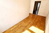 Das Haus trägt Smoking, die Wohnung wartet noch auf ihr Kleid! Renovierungsbedürftige Altbauwohnung mit toller Raumaufteilung + Traumhaft schönes Haus + Perfekte Infrastruktur und Anbindung! Jetzt zugreifen!