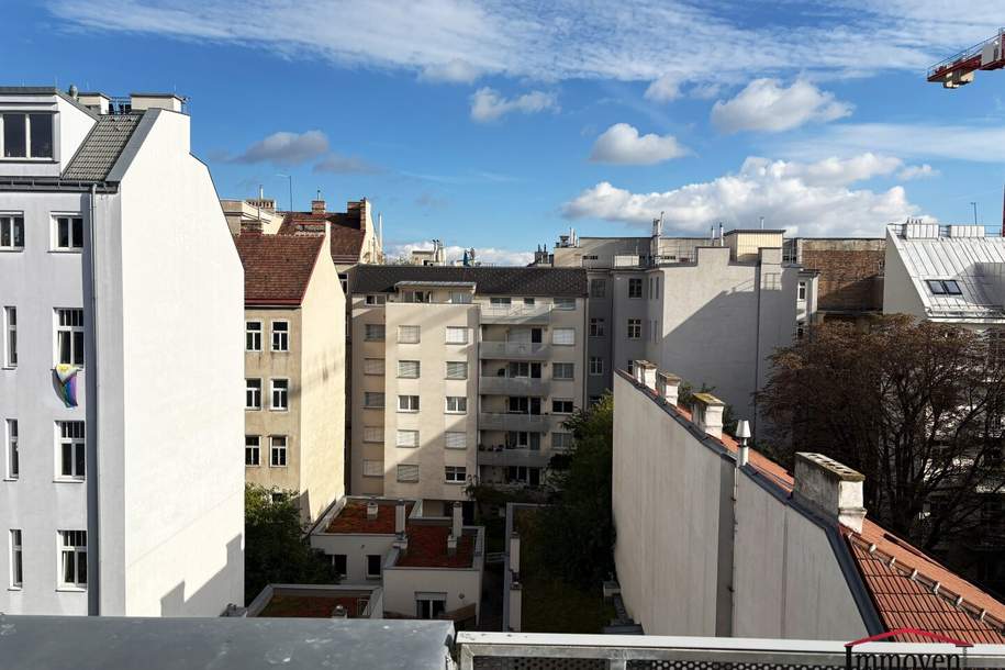 HOFSEITIG - Schöne 4-Zimmerdachgeschosswohnung mit Terrasse und Klimaanlage!, Wohnung-miete, 2.693,90,€, 1060 Wien 6., Mariahilf