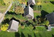 Zwei Wohnbereiche unter einem Dach – großes Haus mit Garten &amp; Nebengebäuden