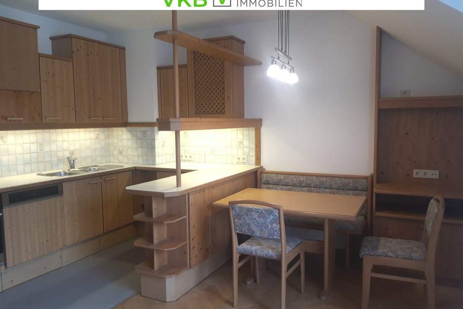 Bad Schallerbach: Dachgeschoßwohnung mit 2 Balkone zu vermieten!, Wohnung-miete, 933,95,€, 4701 Grieskirchen