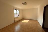 Gepflegte Maisonette-Wohnung mit verglaster Loggia