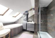 Großfamilien, Mehrgenerationen-Haushalte und Investoren aufgepasst! Neuwertiges Mehrfamilienhaus in Hirm – Ihr Traum von 10 Zimmern und Garten!