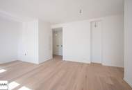 Zweitbezug nach Generalsanierung in der Taborstraße 63 - perfekt angebunden: 3 Zimmer inkl. Wohnküche + Balkon