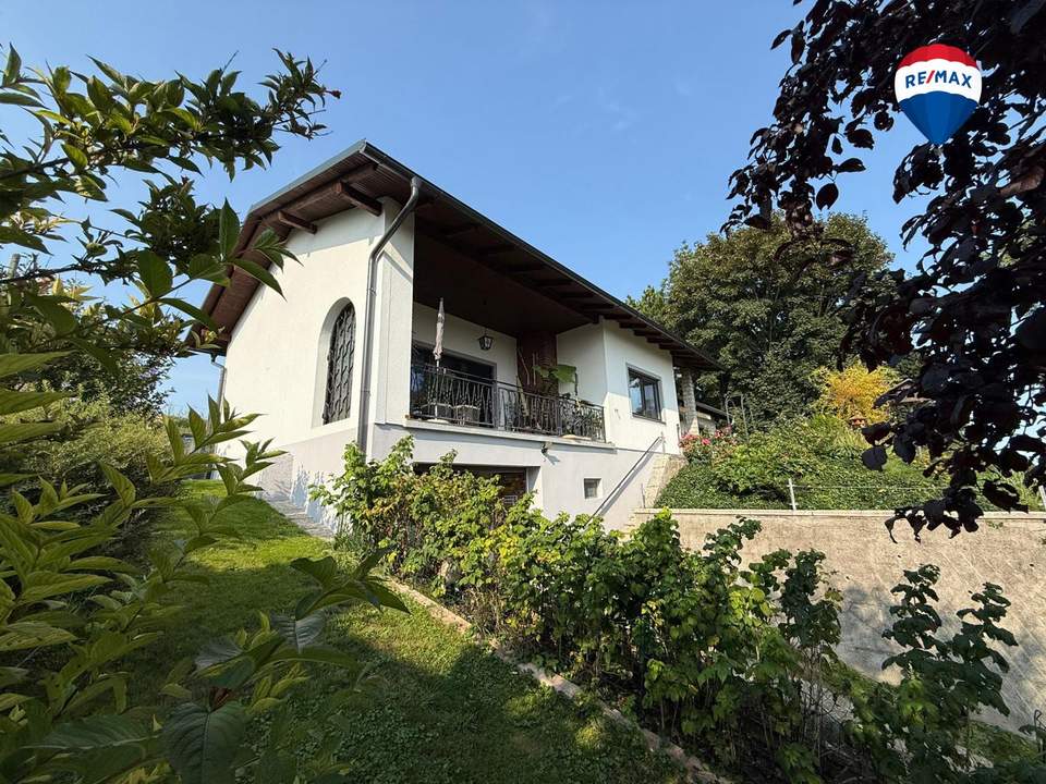 Charmantes Einfamilienhaus in traumhafter Aussichtslage