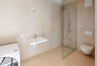 Erstbezug: 3-Zimmer-DG-Wohnung mit Terrasse (Kurzzeitvermietung gestattet!)