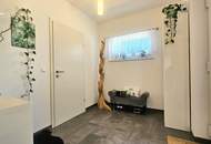 Baujahr 2018: Moderne 4-Zimmer Doppelhaushälfte mit Garten