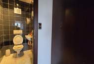 Großzügig konzipierte Wohnung * Loggia * KFZ Garagenplatz * Sauna * sanierungsbedürftig