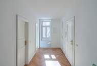 Erstbezug nach Sanierung: Schöne 3-Zimmer-Altbauwohnung mit Balkonmöglichkeit