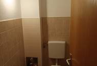 Hier wird hoher Wohnkomfort in ländlicher Gegend geboten! Hell und freundlich mit sonniger Loggia, viel Stauraum und kostenlosem Parkplatz direkt vor der Türe!