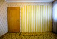 GEDIEGENES HAUS MIT ZWEI WOHNEINHEITEN UND GROSSEM GARTEN!