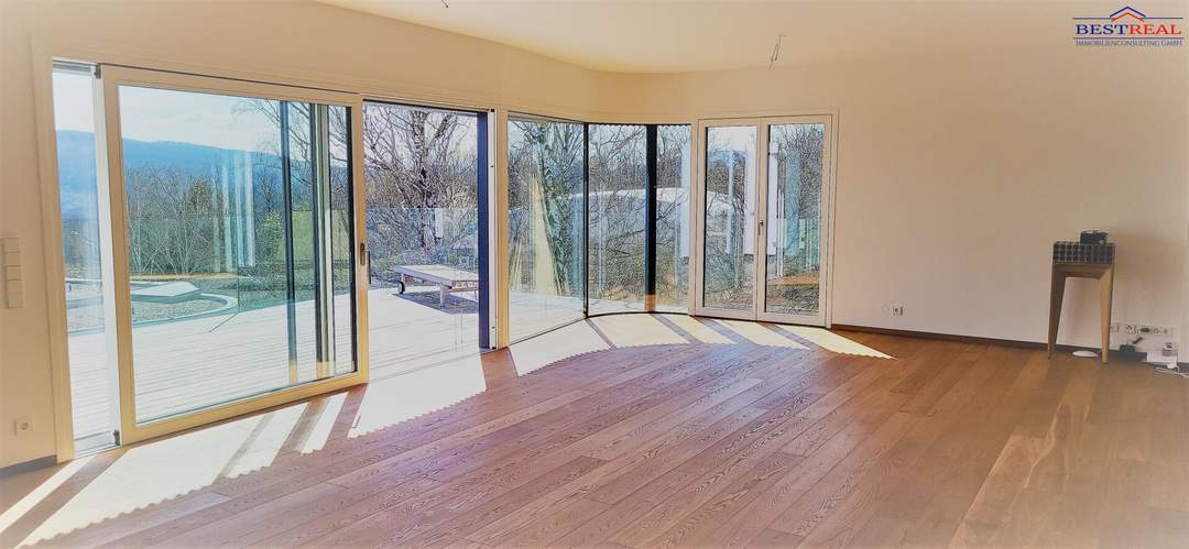 Penthouse mit Dachgarten, Pool, Grünblick, ... worauf warten Sie noch ?