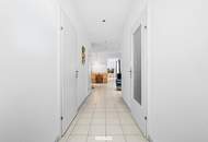 "Großzügige 215 m² Wohnung mit 35 m² Terrasse in Innenhoflage!"