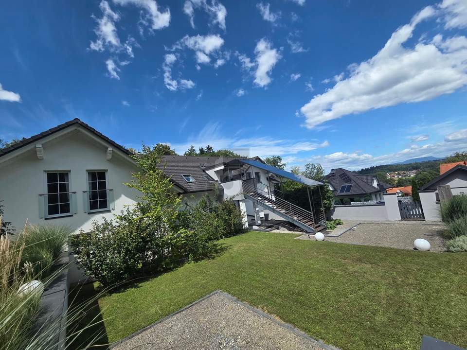 FAMILIENPARADIES NAHE GRAZ ? GROßZÜGIGE WOHNEINHEIT MIT EIGENGARTEN