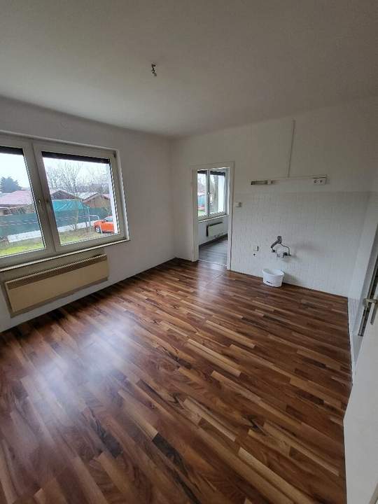 UNBEFRISTETE geförderte und schöne, gemütliche Wohnung!