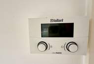 Freifläche auf zwei Terrassen mit Schönbrunnblick und Blick auf Steinhofkirche: neu sanierte und klimatisierte 2-Zimmer-Wohnung!