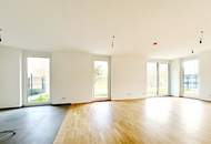 ERSTBEZUG - großer Eigengarten - Luftwärmepumpe zum Heizen und Kühlen - tolle Anbindung - Garagenstellplatz möglich